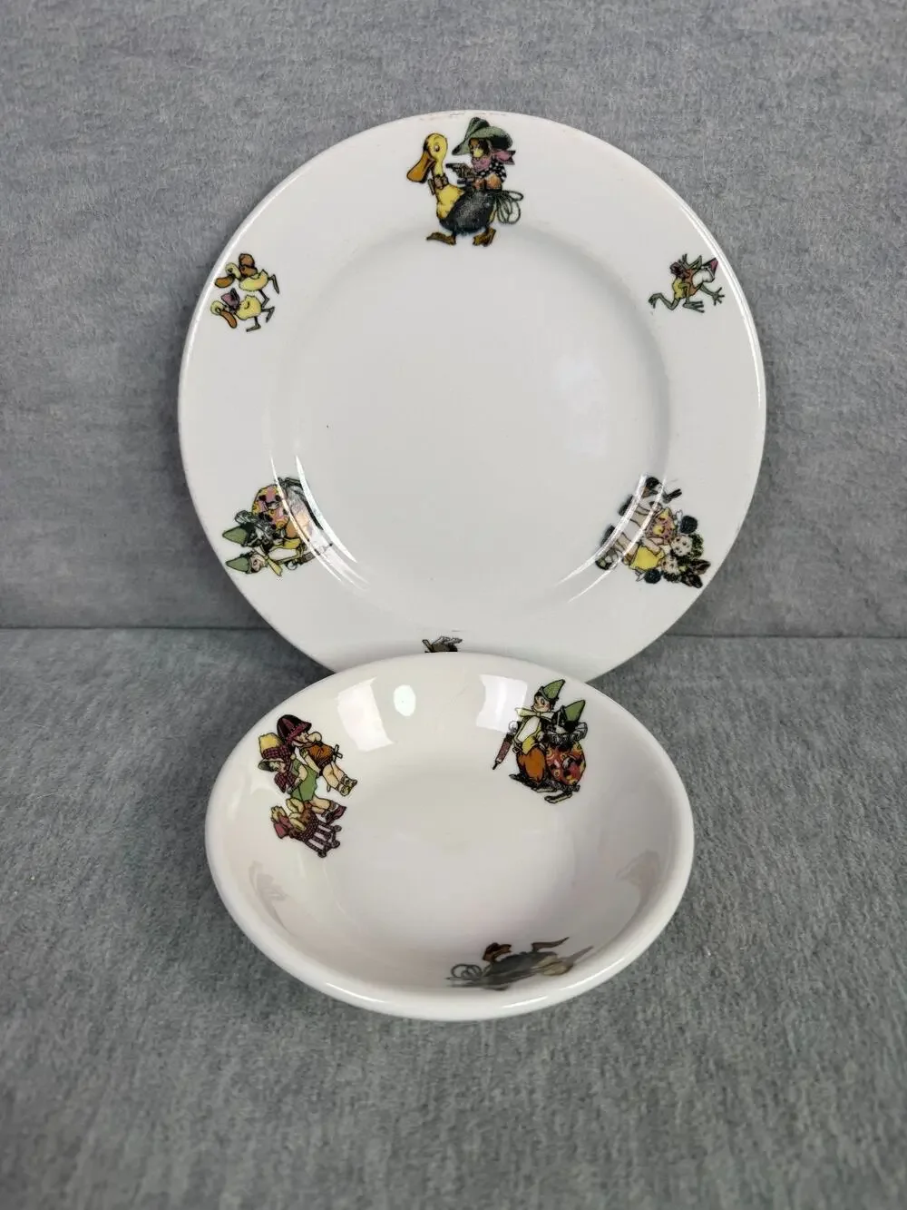 Vintage Mayer China Toyland Child's Plate & Bowl Set Puppies Ducks Frogs